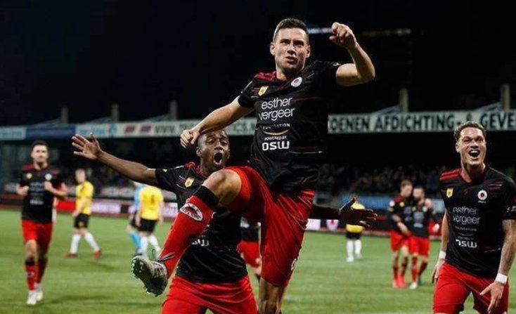 更是青春永 更是青春永