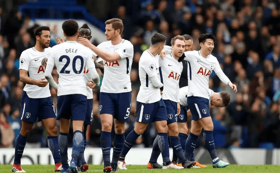 或微调首发 或微调首发