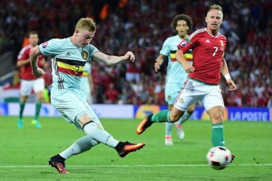 搀抱都可能 搀抱都可能